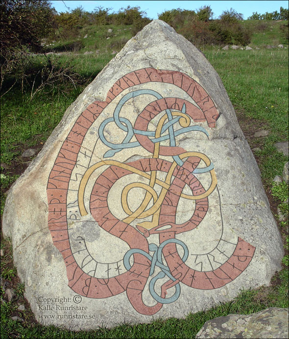 Big photo on runestone U 11, Copyright: Kalle Runristare, www.runristare.se