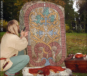 Runestone with pictures from the saga of Sigurd Fafnersbane